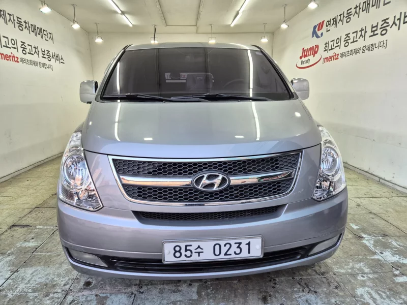 Hyundai Grand Starex