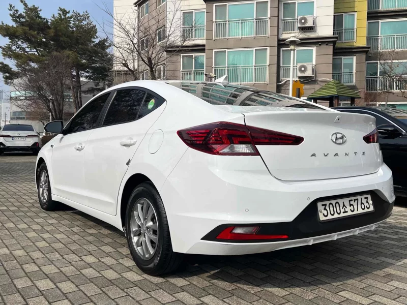 Hyundai AVANTE