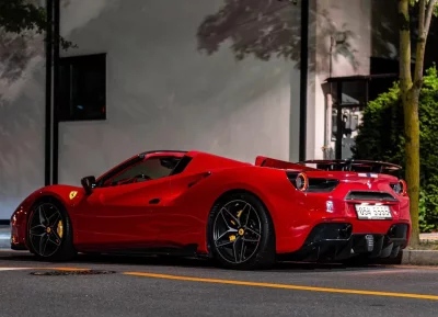 Ferrari 488