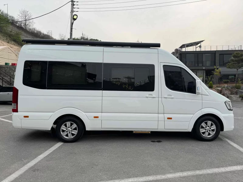 Hyundai H1