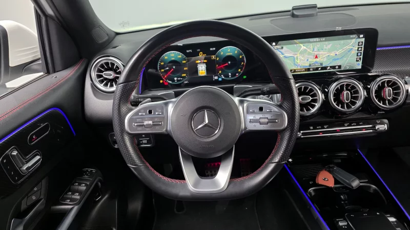 Mercedes-Benz GLB-Class