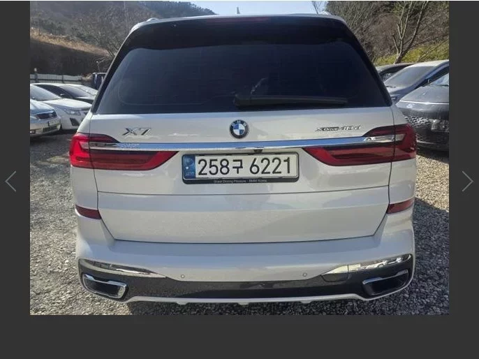 BMW X7