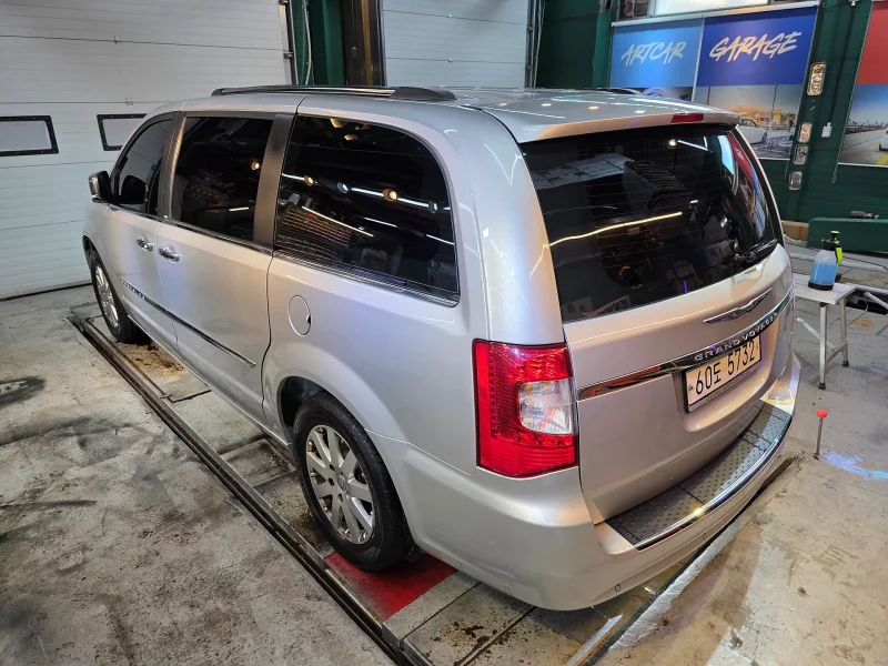 Chrysler Grand Voyager