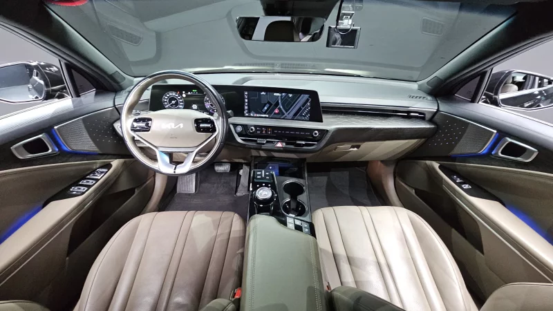Kia K8