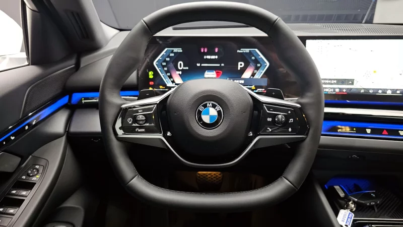 BMW 5-Series
