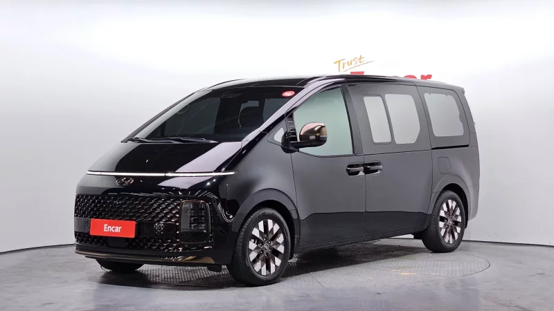 Hyundai Staria