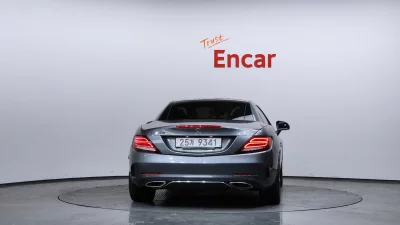 Mercedes-Benz SLC-Class