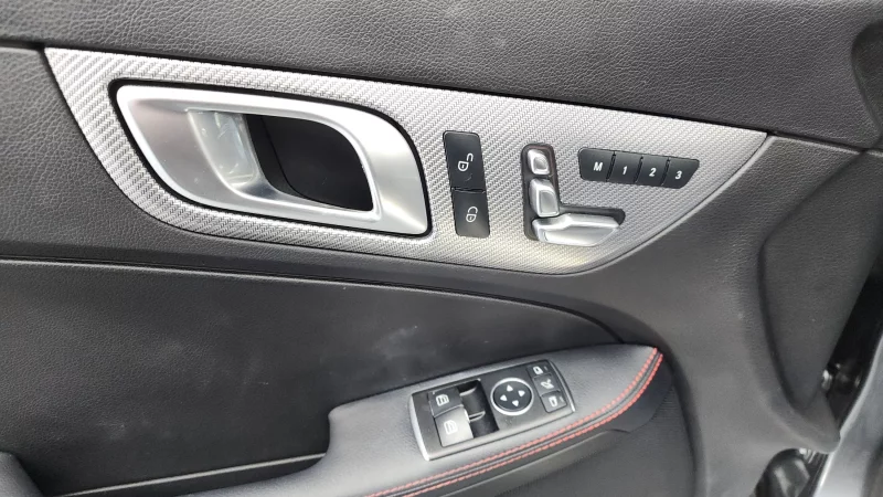 Mercedes-Benz SLC-Class