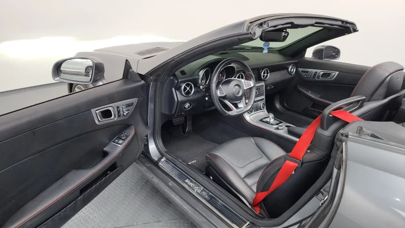 Mercedes-Benz SLC-Class