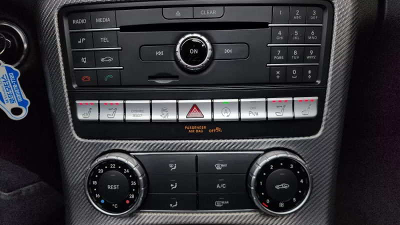 Mercedes-Benz SLC-Class