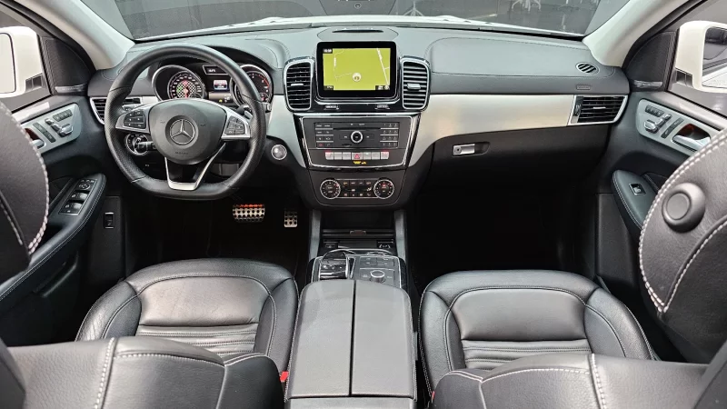 Mercedes-Benz GLE-Class