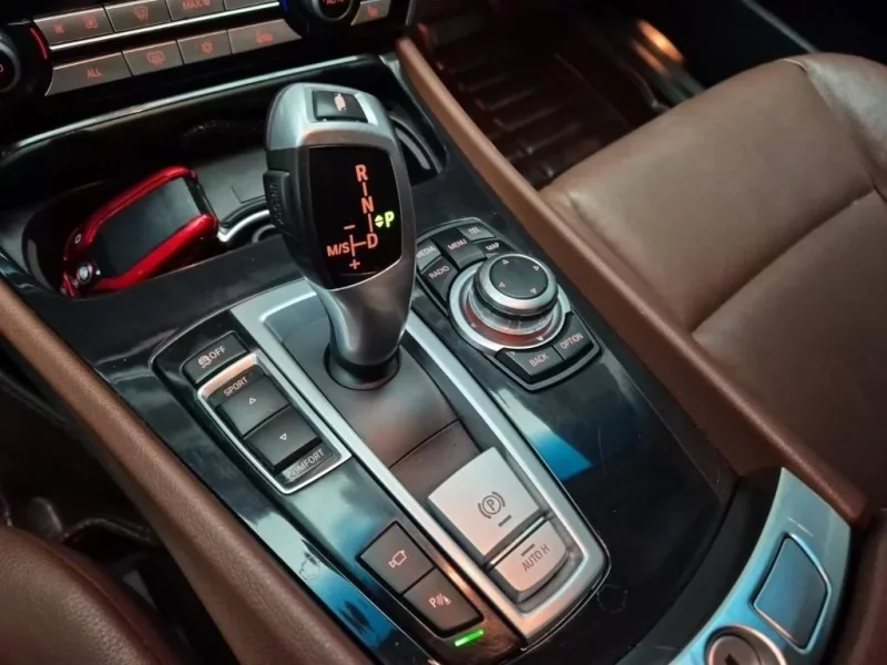 BMW 5-Series Gran Turismo