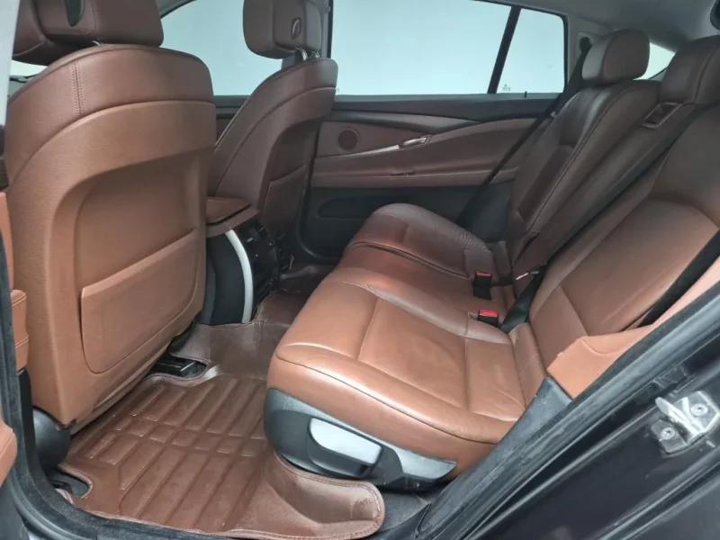 BMW 5-Series Gran Turismo