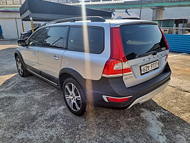Volvo XC70