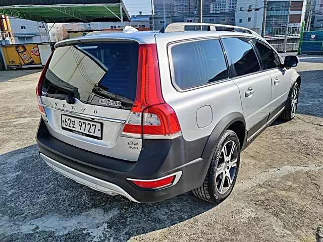 Volvo XC70
