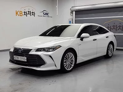 Toyota AVALON