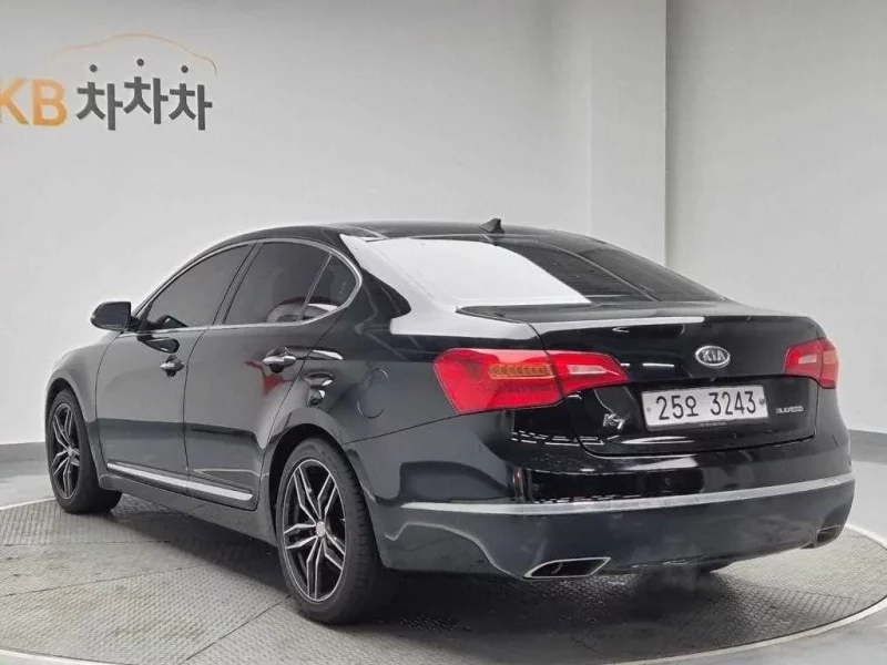 Kia K7
