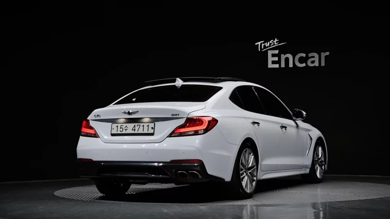 Genesis G70