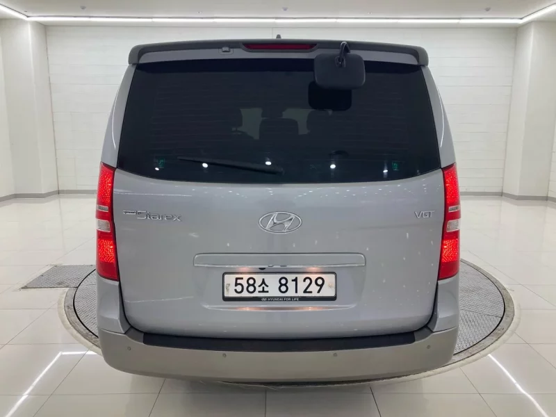 Hyundai Grand Starex