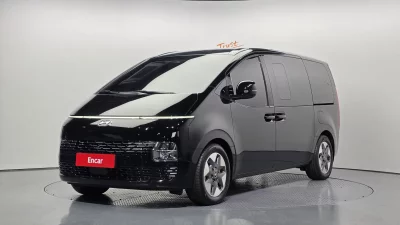 Hyundai Staria