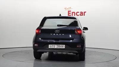 Hyundai Venue