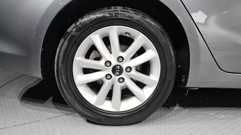Kia K3