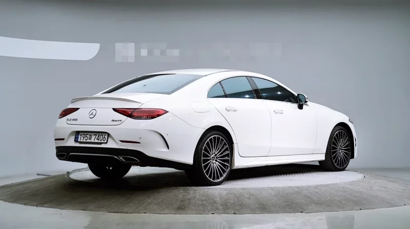 Mercedes-Benz CLS-Class