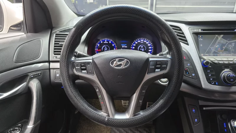 Hyundai I40