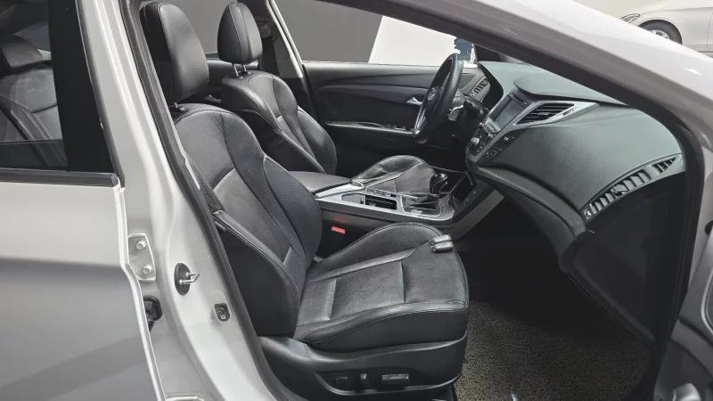 Hyundai I40