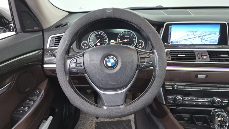 BMW 5-Series Gran Turismo