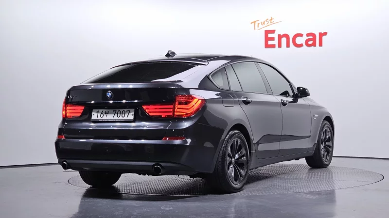 BMW 5-Series Gran Turismo