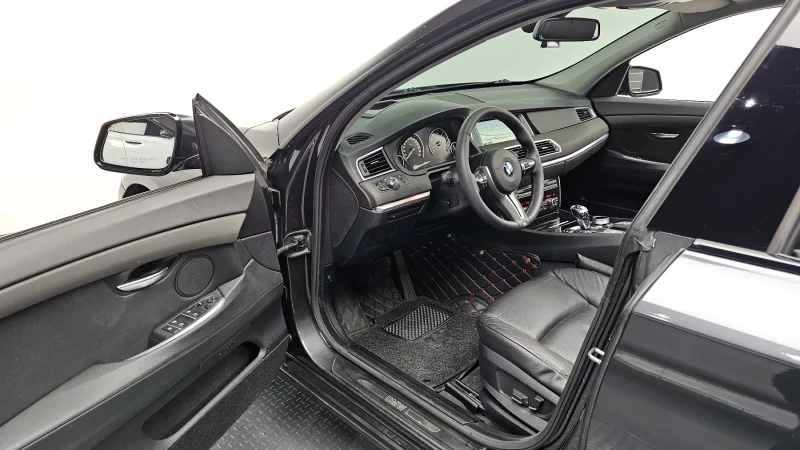 BMW 5-Series Gran Turismo