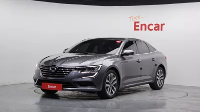 Renault SM6