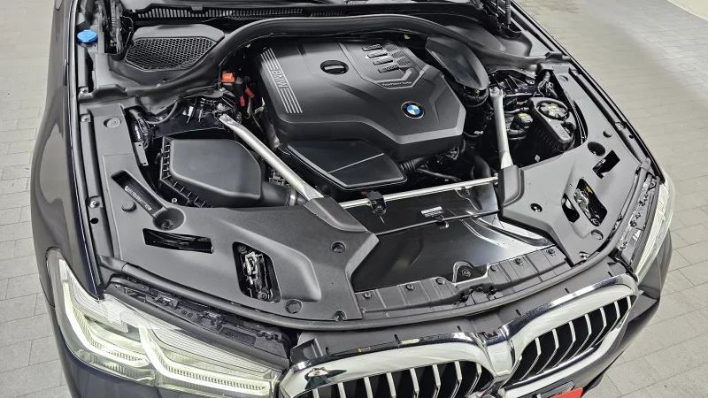 BMW 5-Series