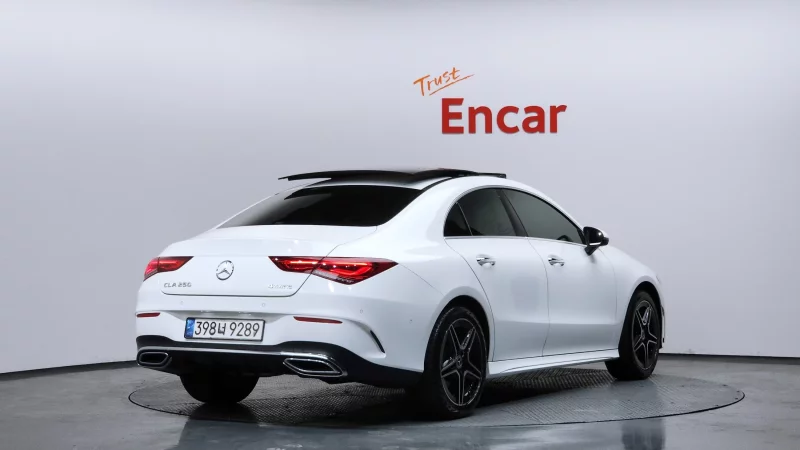 Mercedes-Benz CLA-Class