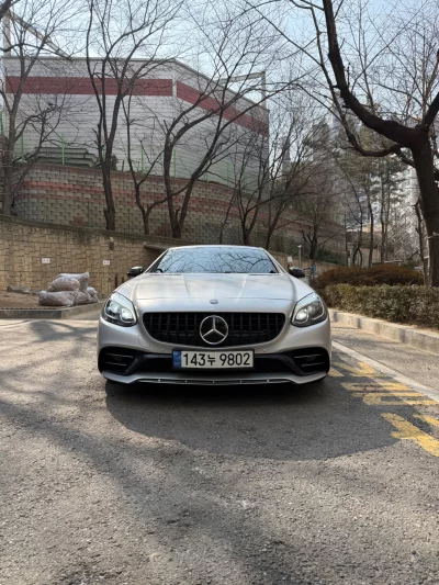 Mercedes-Benz SLC-Class