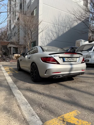 Mercedes-Benz SLC-Class