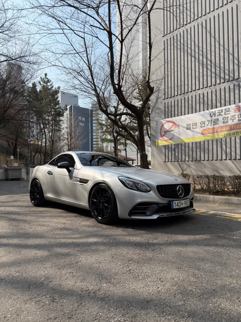 Mercedes-Benz SLC-Class