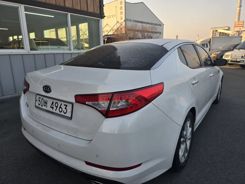 Kia K5