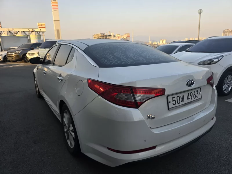 Kia K5