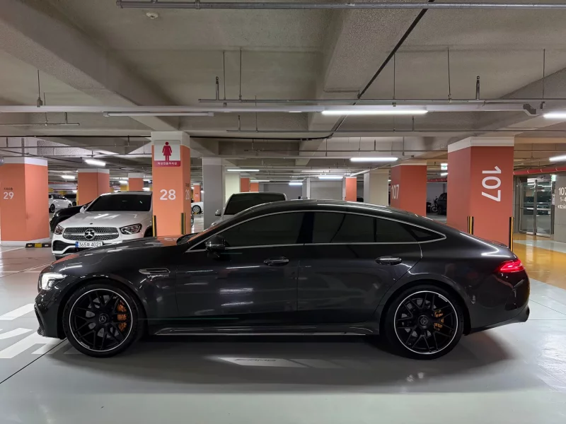 Mercedes-Benz AMG GT