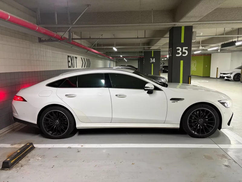 Mercedes-Benz AMG GT