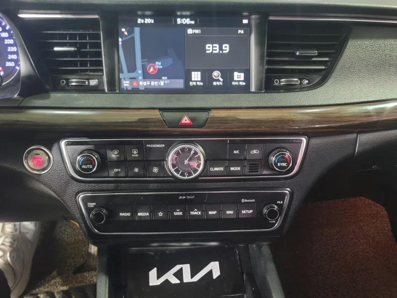 Kia K7