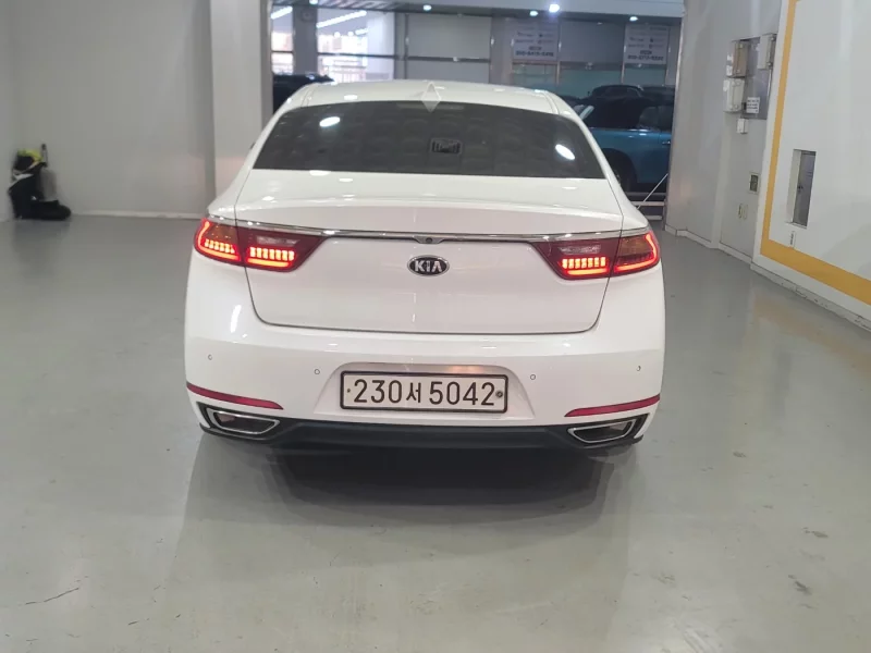 Kia K7