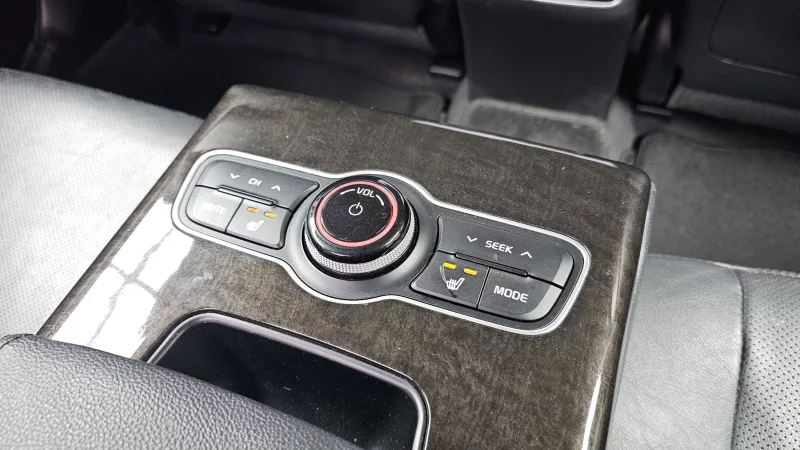 Kia K7