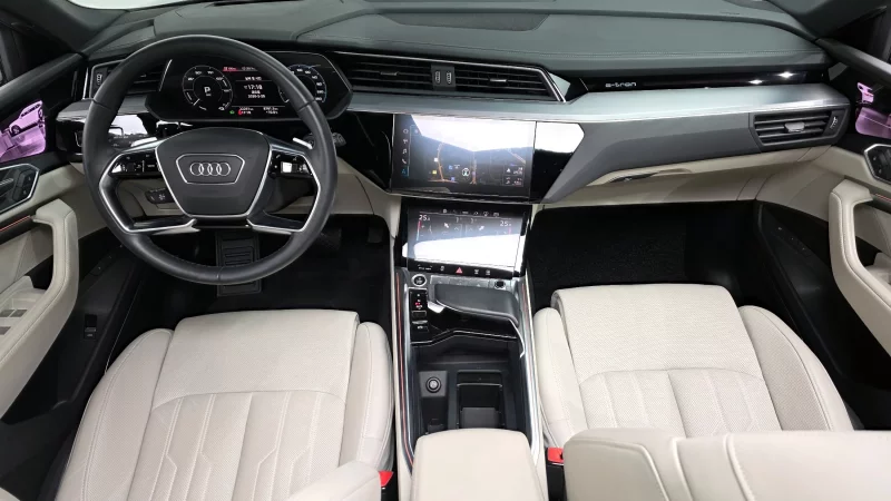 Audi e-tron