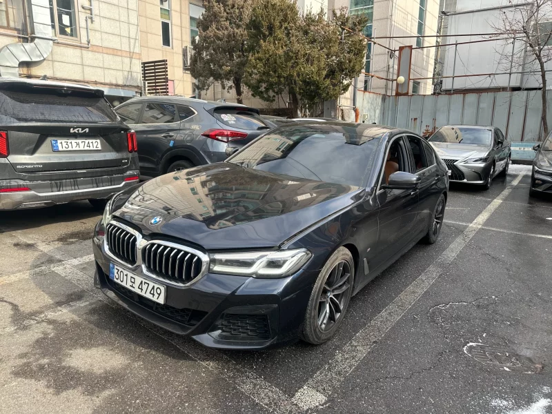 BMW 5-Series