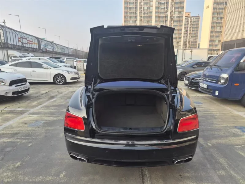 Bentley Flying Spur