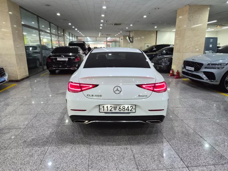 Mercedes-Benz CLS-Class