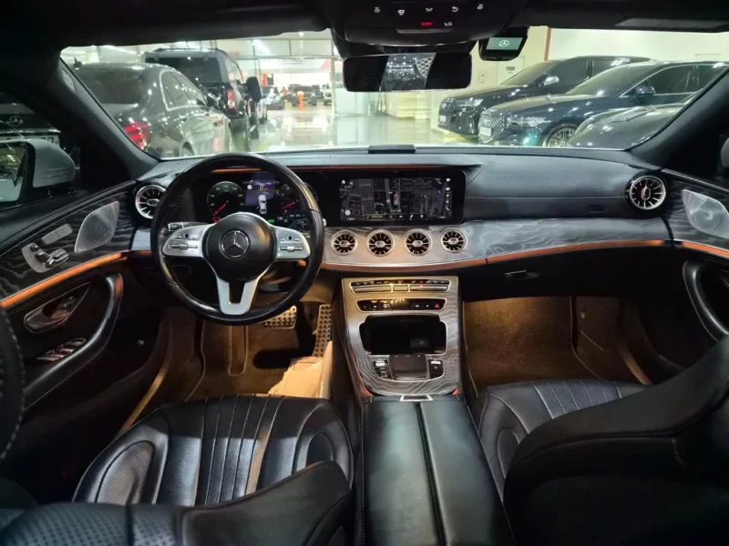 Mercedes-Benz CLS-Class